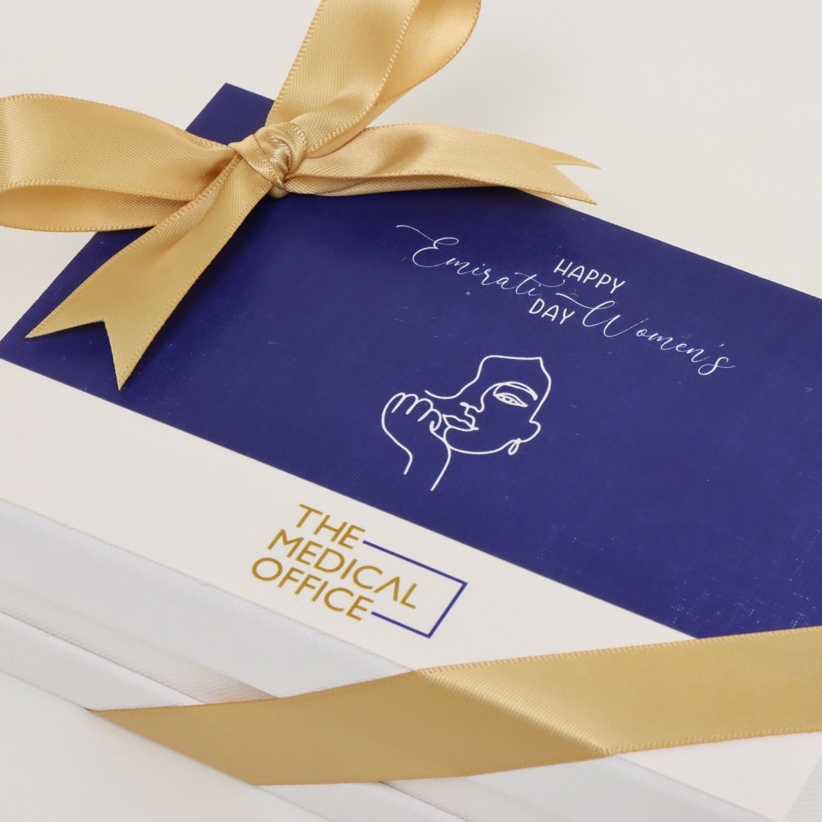 Corporate emirati women's day chocolate hard box
