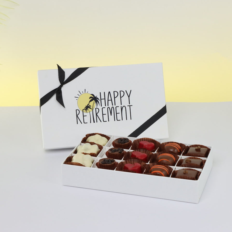 "HAPPY RETIREMENT" DESIGNED 15-PIECE CHOCOLATE HARD BOX