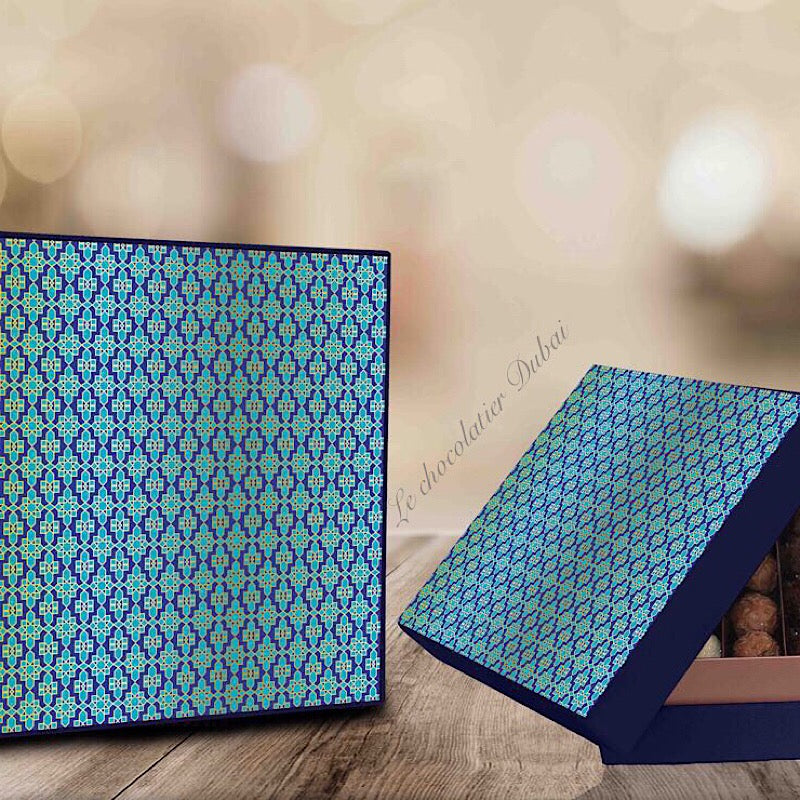 PATTERN DESIGNED CHOCOLATE HARD BOX