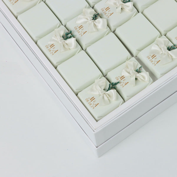 Personalized bridal chocolate hard box