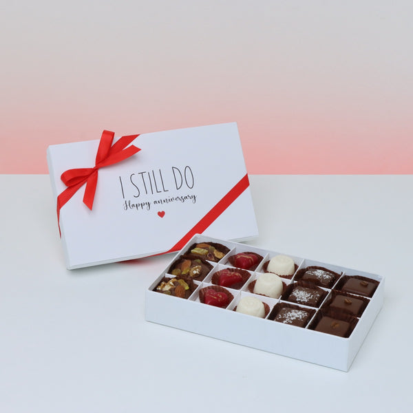 I still do anniversary designed 15P premium chocolate hard box