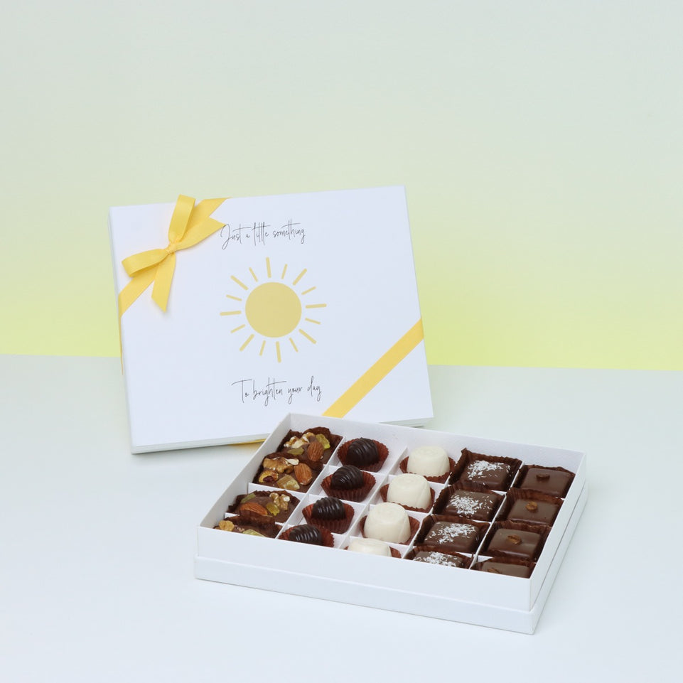 "Brighten your day" sun streak designed chocolate 20-piece chocolate hard box