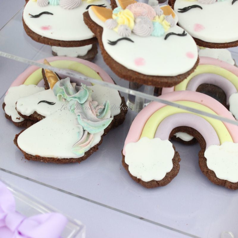 Baby unicorn theme dessert table