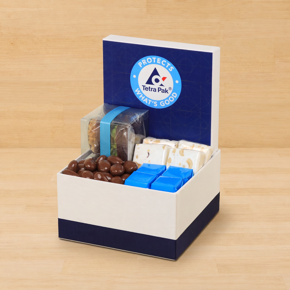 Corporate customized premium chocolate small hamper