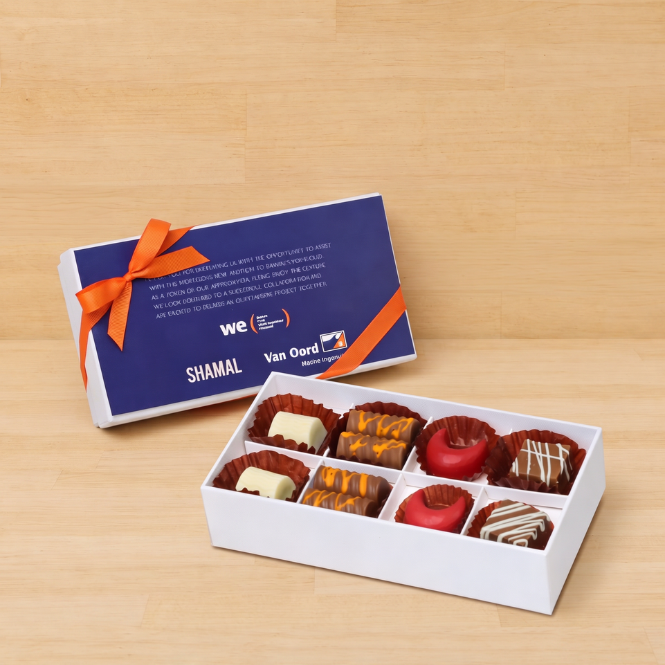 Set of 6 corporate customized ramadan designed premium chocolate 8P hard box