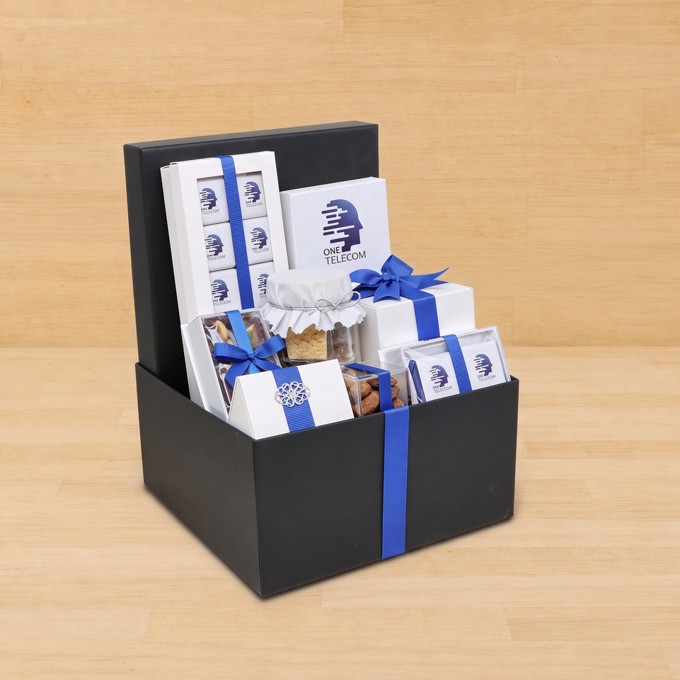 Corporate customized premium chocolate & sweets large hamper