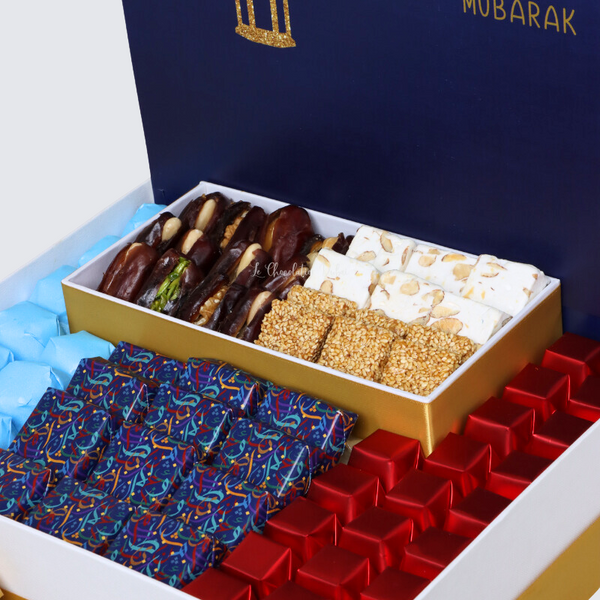 Eid mubarak designed chocolate & sweets extra large hamper