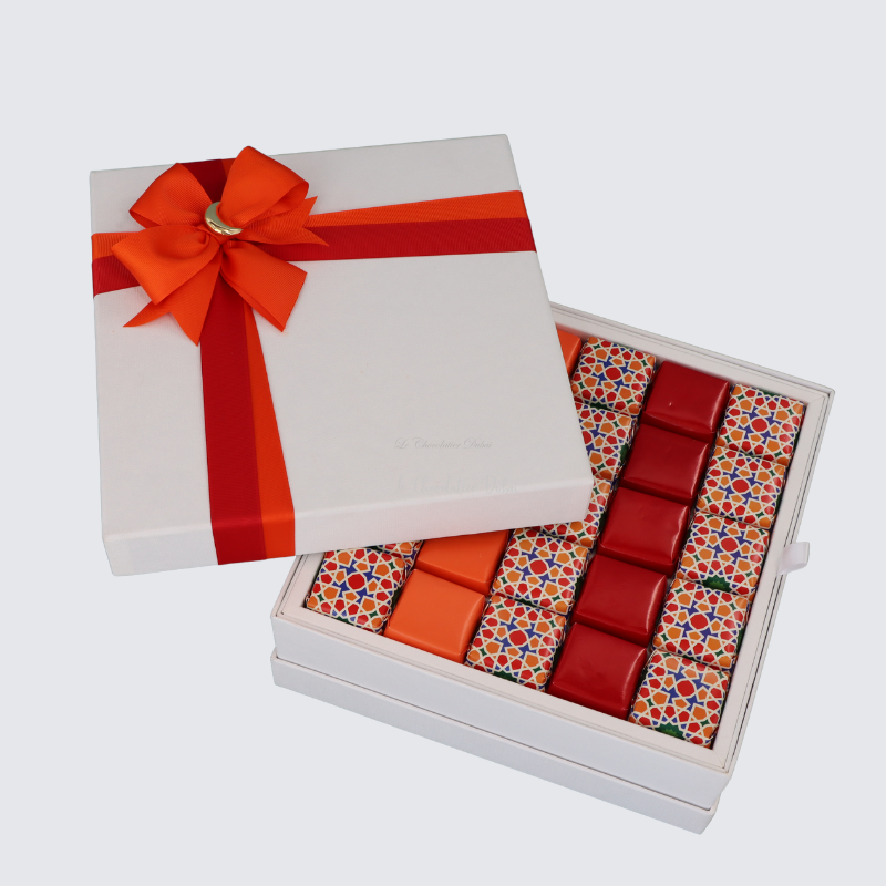 Ramadan pattern design chocolate hard box