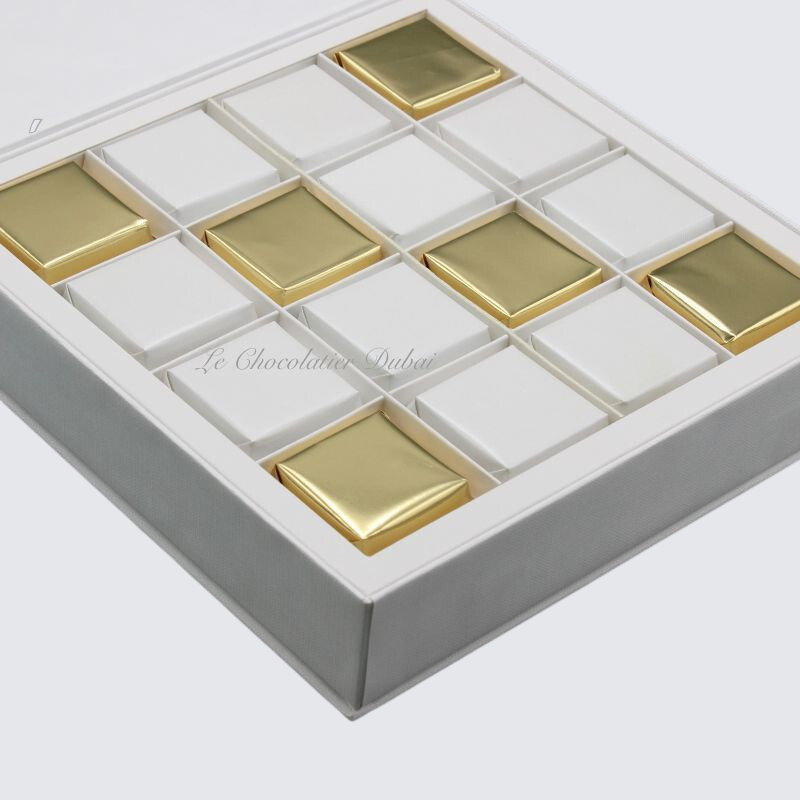 ACRYLIC PATTERN DECORATED CHOCOLATE HARD BOX