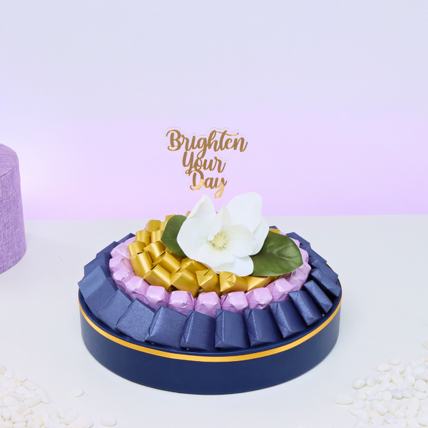 Brighten your day flower decorated premium chocolate leather round tray