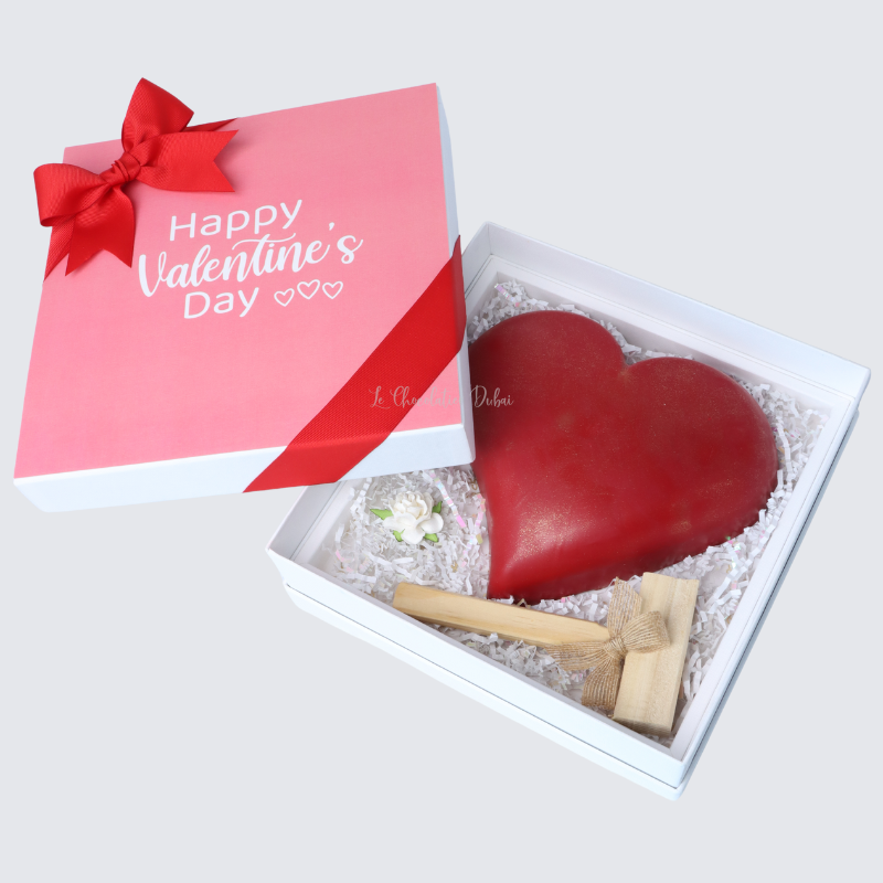 HAPPY VALENTINE'S DESIGNED BIG HEART AND SPRINKLE CHOCOLATE WITH HAMMER HARD BOX
