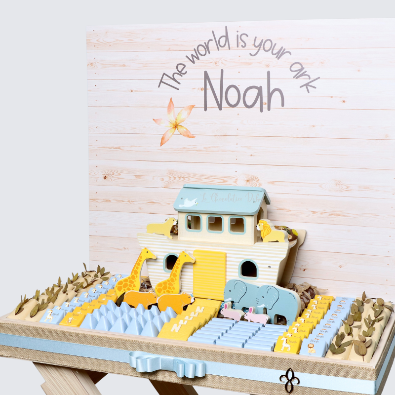 BABY NOAH'S ARK THEME CHOCOLATE WOOD STAND