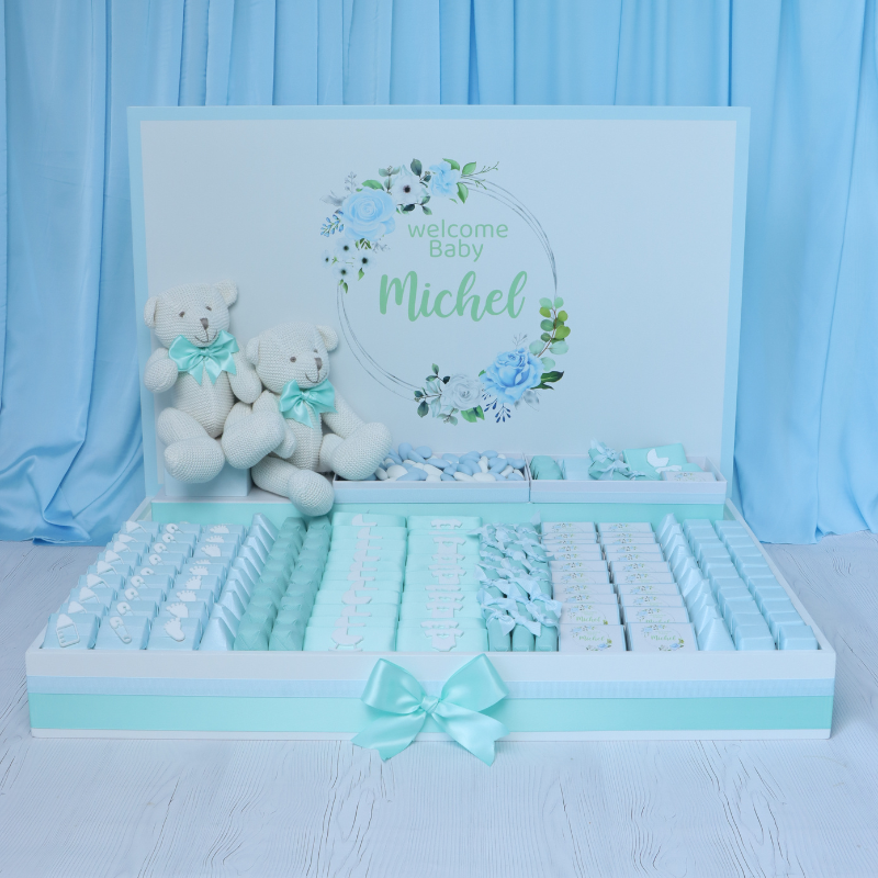 FLORAL TEDDY BEAR THEMED WOOD CHOCOLATE STAND