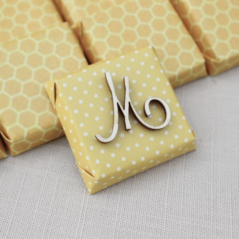 LUXURY PERSONALIZED WOOD LETTER CHOCOLATE	 	