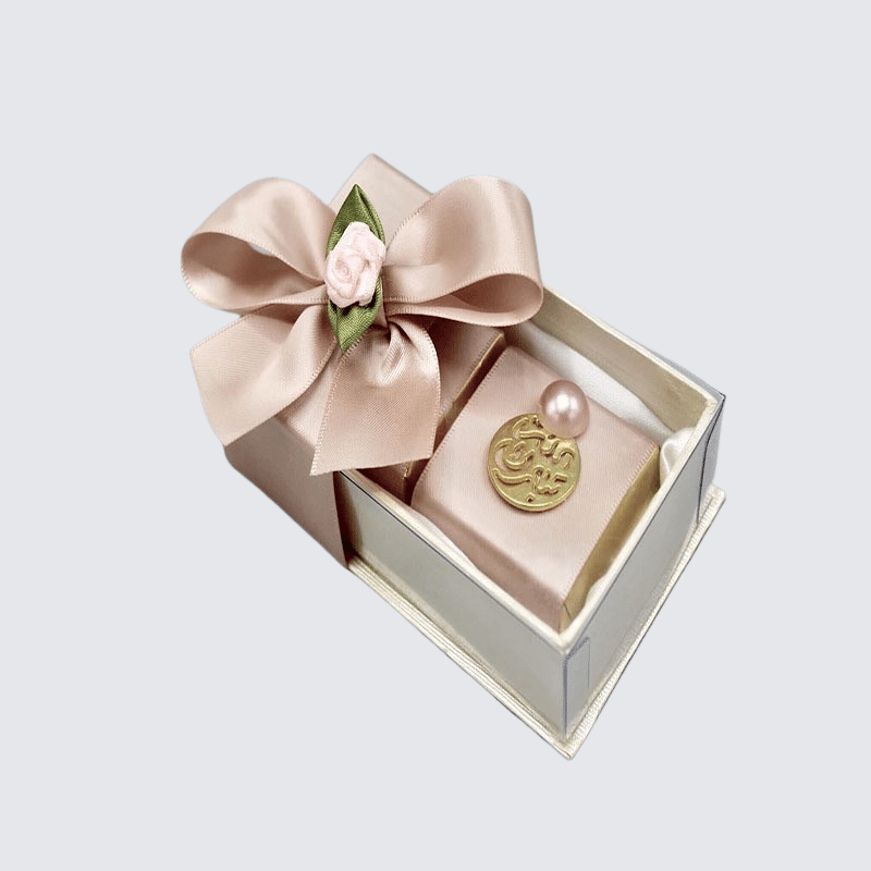 BABY GIRL FLOWER DECORATED CHOCOLATE VIEW TOP BOX
