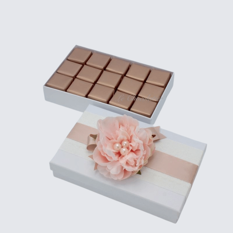 FLOWER DECORATED CHOCOLATE HARD BOX