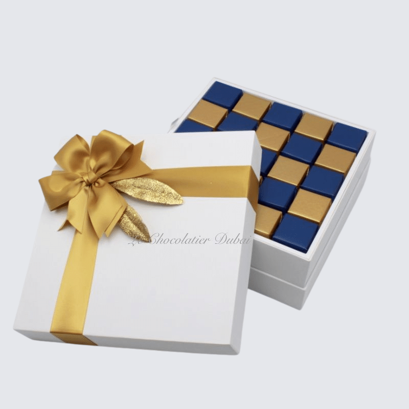 LUXURY GOLD NAVY BLUE CHOCOLATE HARD BOX	 		