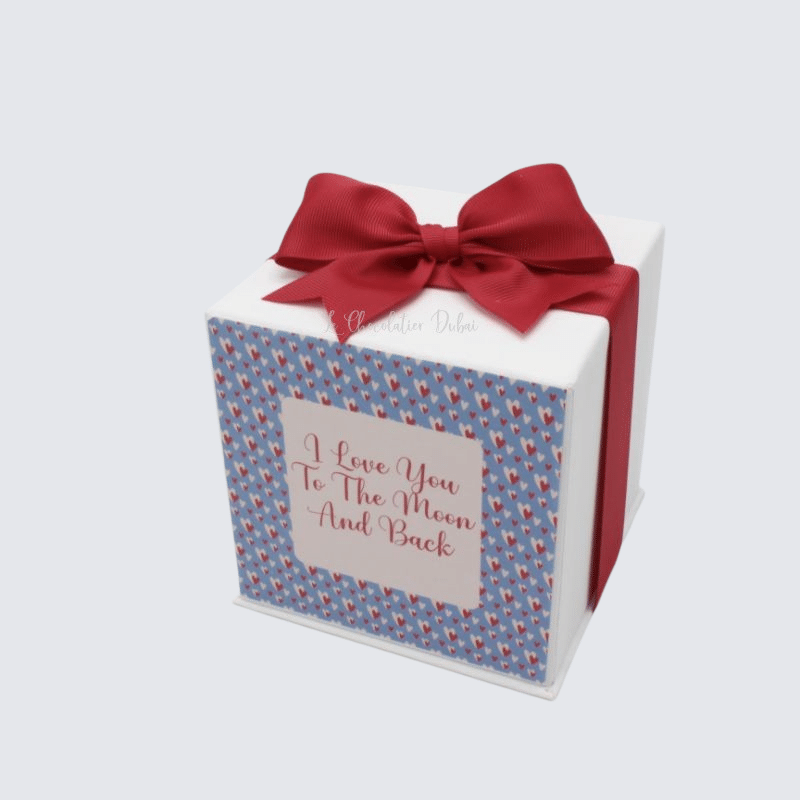 "I LOVE YOU TO THE MOON AND BACK" CHOCOLATE HARD CUBE BOX	 		