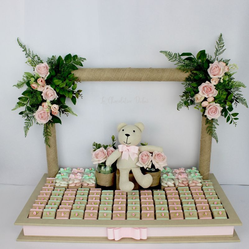 BABY GIRL FLOWER DECORATED CHOCOLATE TRAY