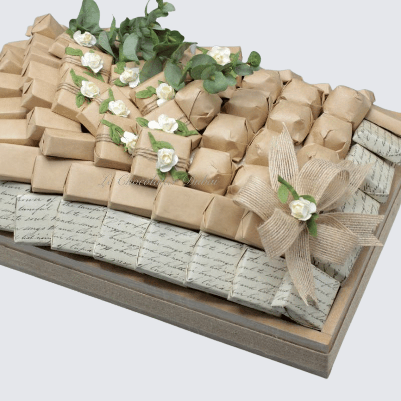 RUSTIC FLOWER DECORATED CHOCOLATE WOOD TRAY