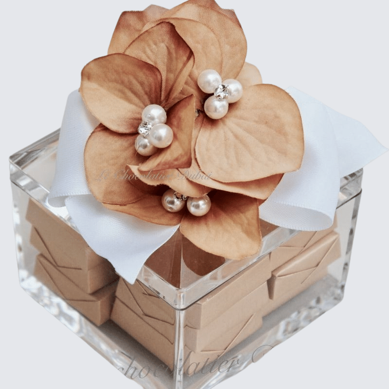 ACRYLIC CHOCOLATE FLOWER PEARL BOX