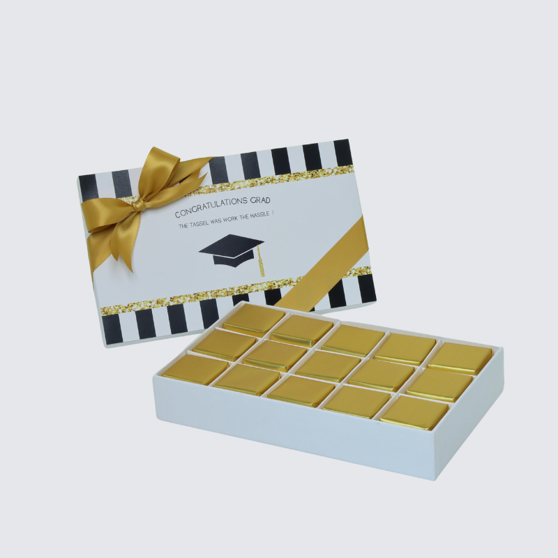 GRADUATION DESIGNED 15-PIECE CHOCOLATE HARD BOX WITH DESIGNED TOP CARD
