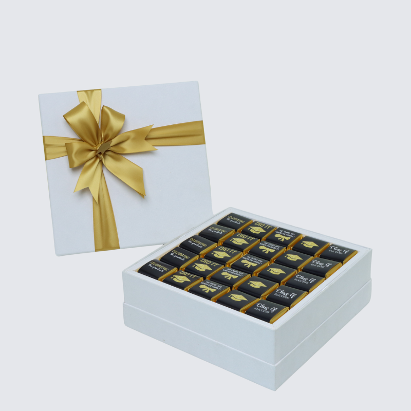 GRADUATION DESIGNED 25-PIECE CHOCOLATE HARD BOX 