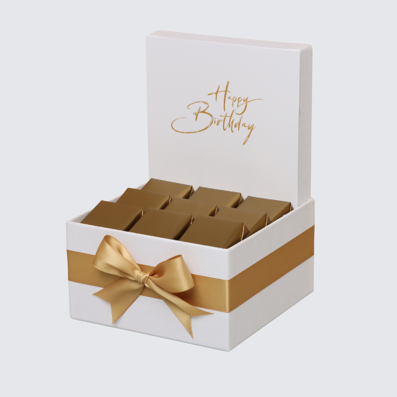 "HAPPY BIRTHDAY" MINIMALIST DESIGNED CHOCOLATE SMALL HAMPER