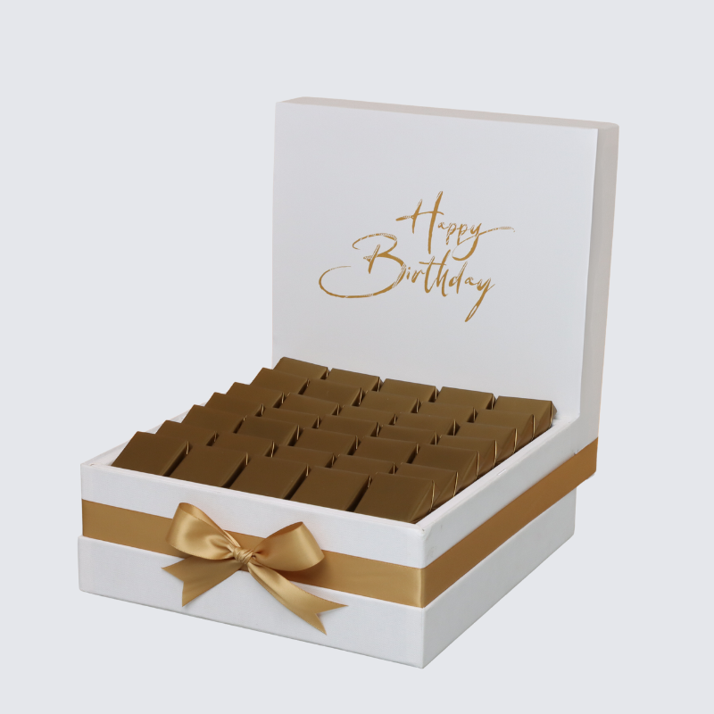 "HAPPY BIRTHDAY" MINIMALIST DESIGNED CHOCOLATE LARGE HAMPER
