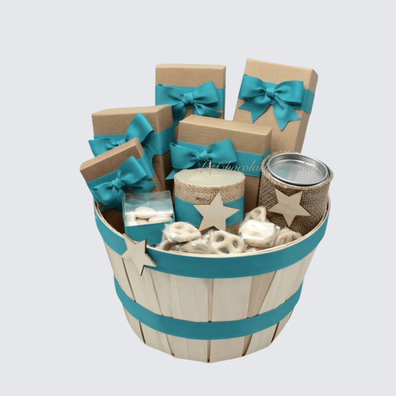 DECORATED RUSTIC CHOCOLATE & SWEETS WOODEN BUCKET	