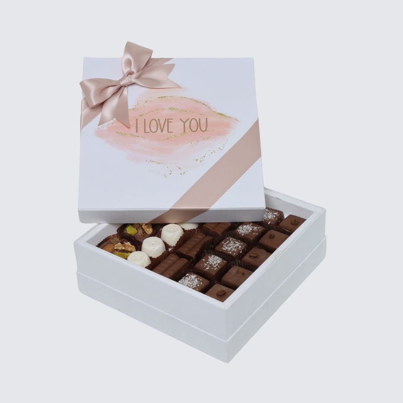 "I LOVE YOU" STAINED TAUPE DESIGNED 20-PIECE CHOCOLATE HARD BOX