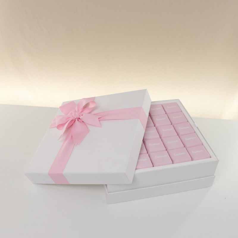 BABY GIRL PERSONALIZED DESIGNED CHOCOLATE HARD BOX